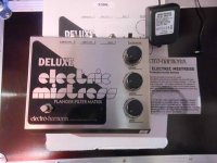 ehx electric mistress.jpg